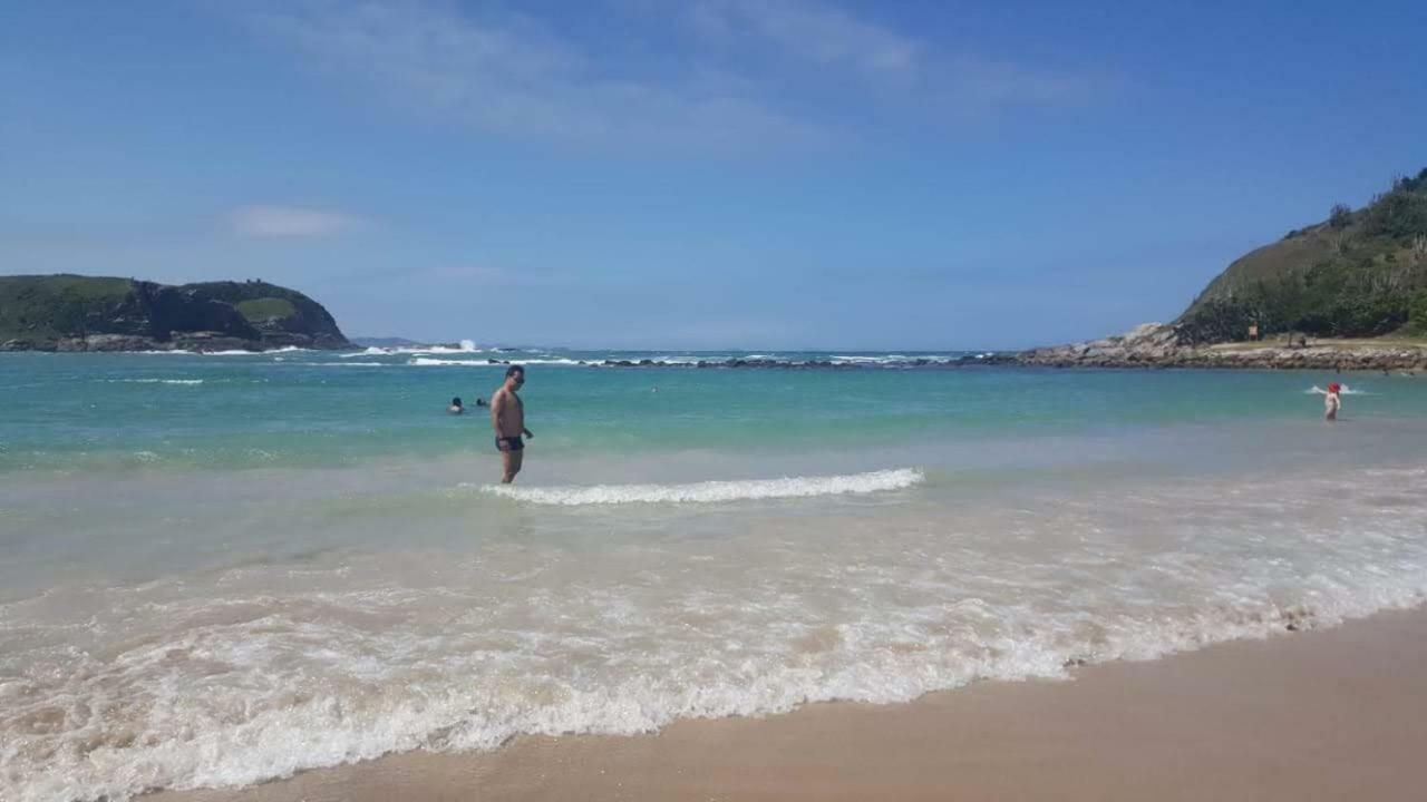 Casa -Pero,Condominio Residencial Ocean Green -3 Quartos C/Ar カボ・フリオ エクステリア 写真